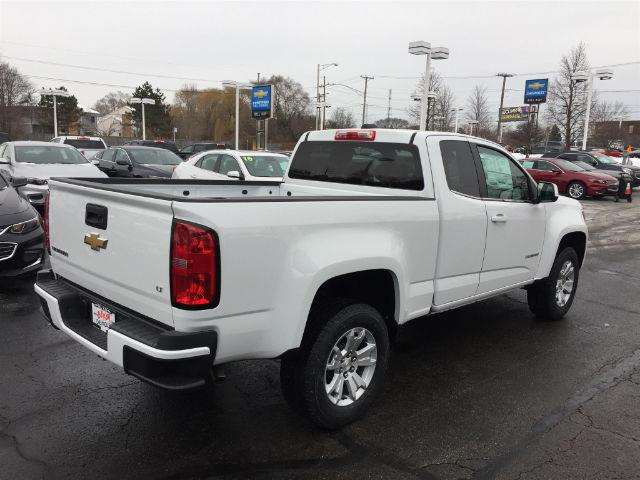 2017 Chevrolet Colorado 4x2 LT 4dr Extended Cab 6 ft. LB